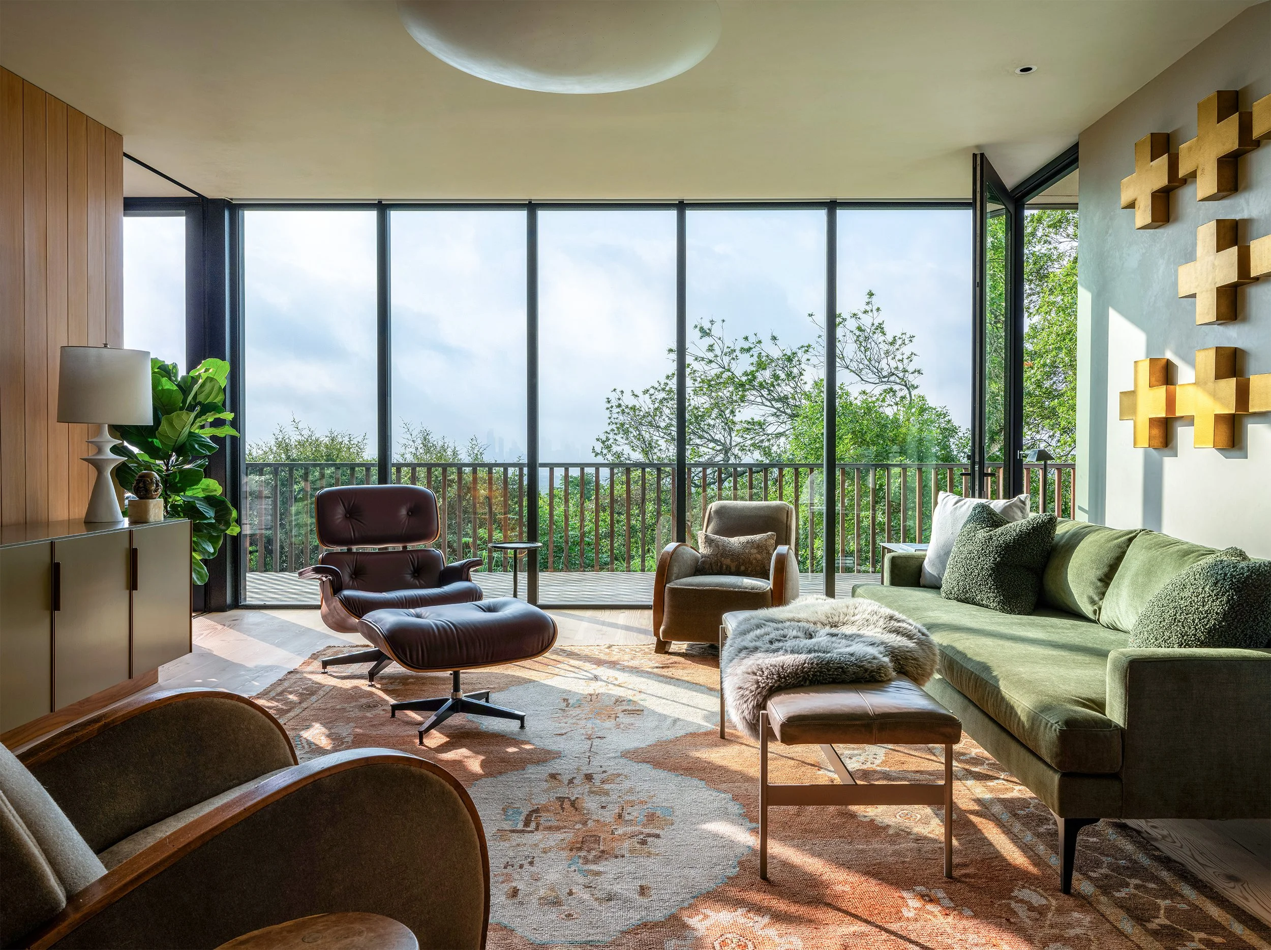 A Phoenix | Designed by a Residential Architecture Firm in Austin